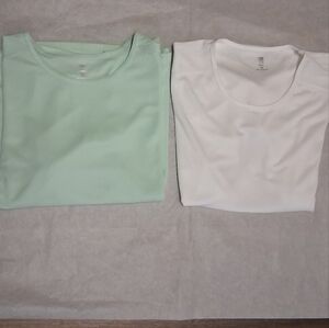 Bundle Of 2 Ideology Sport Woman Apparel 1 Green 1 White NWT!